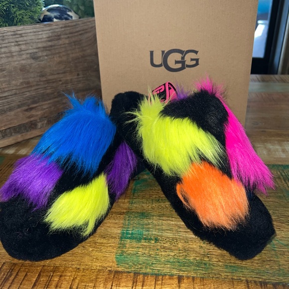 Ugg Fluff Yeah party spots multi colored Slippers. Sling back SZ. 7. NWT NIB - Picture 4 of 10